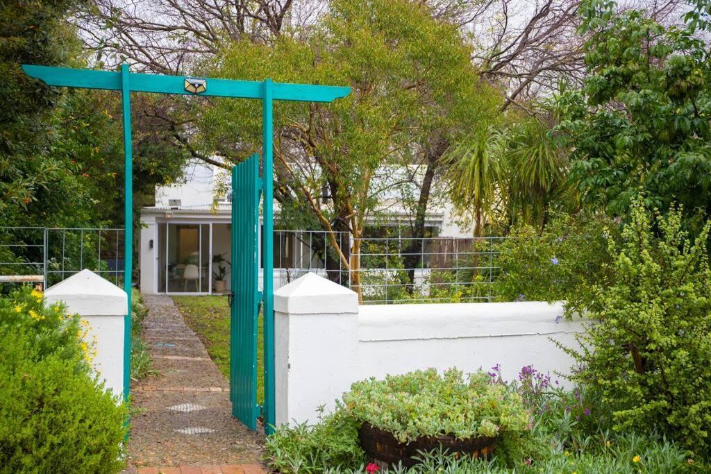 Arkelshoek Apartment *